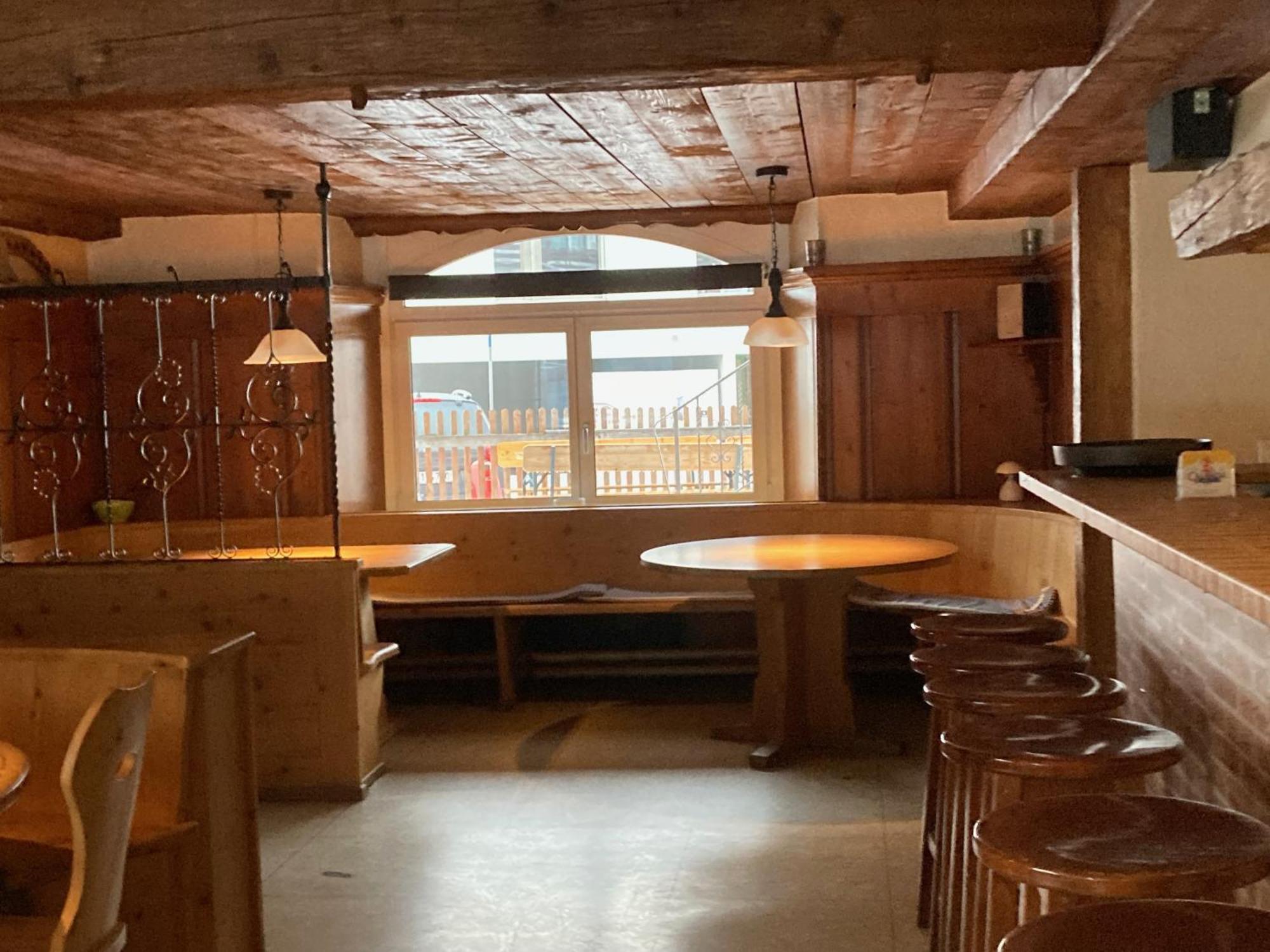 Chrona Bed & Breakfast Jenaz Dış mekan fotoğraf